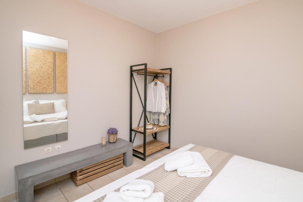 Porto Vidali Apartment Agios Ioannis  Bagian luar foto